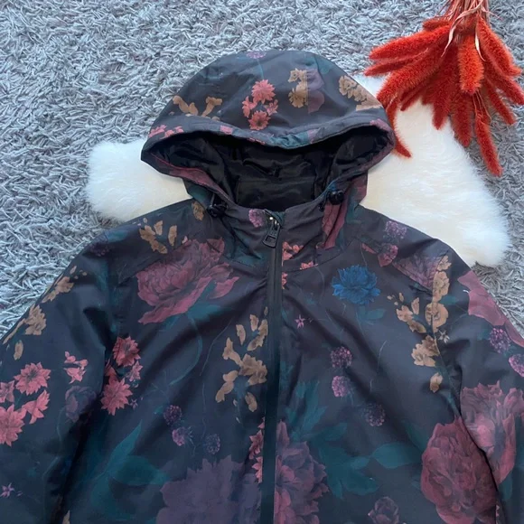 Arctic Expedition Waterproof Parka - Picture 2 of 12